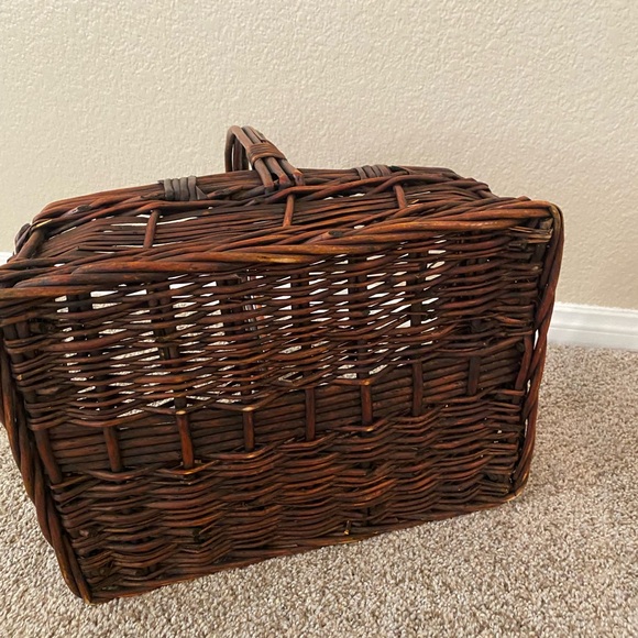 Basket - Picture 9 of 13